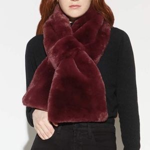 Zara Faux Fur Scarf in Burgundy